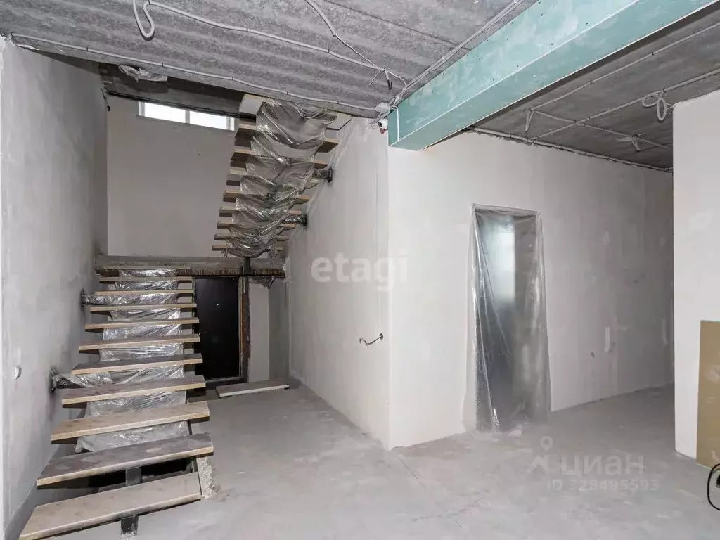 Дом в Тюменская область, Тюменский муниципальный округ, д. Падерина ... - Фото 1