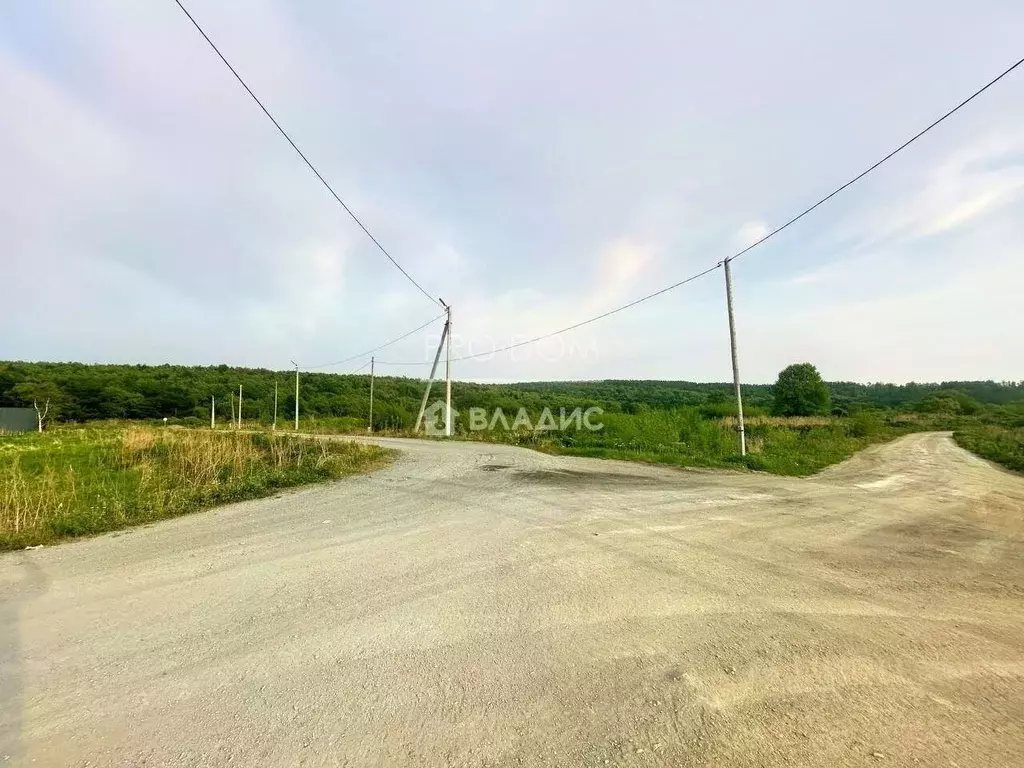 Участок в Сахалинская область, Корсаковский городской округ, с. ... - Фото 0