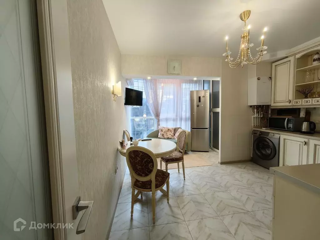 Продаётся 2-к квартира, 65.2 м - Фото 1