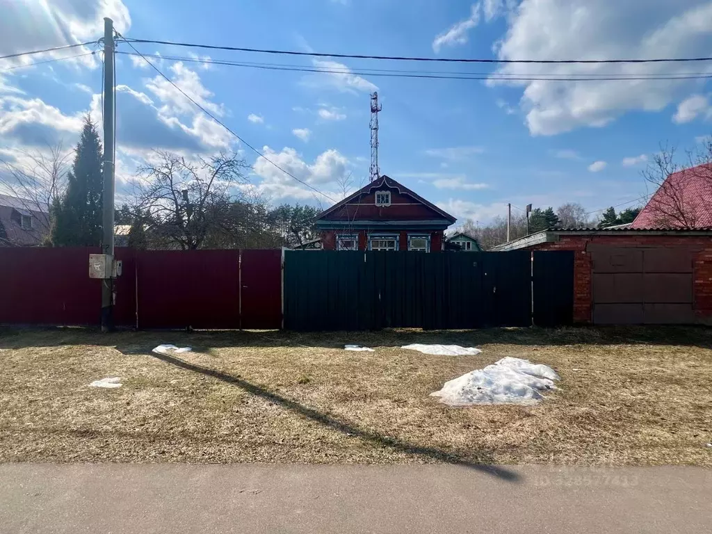 Дом в Московская область, Черноголовка городской округ, с. Макарово  ... - Фото 1