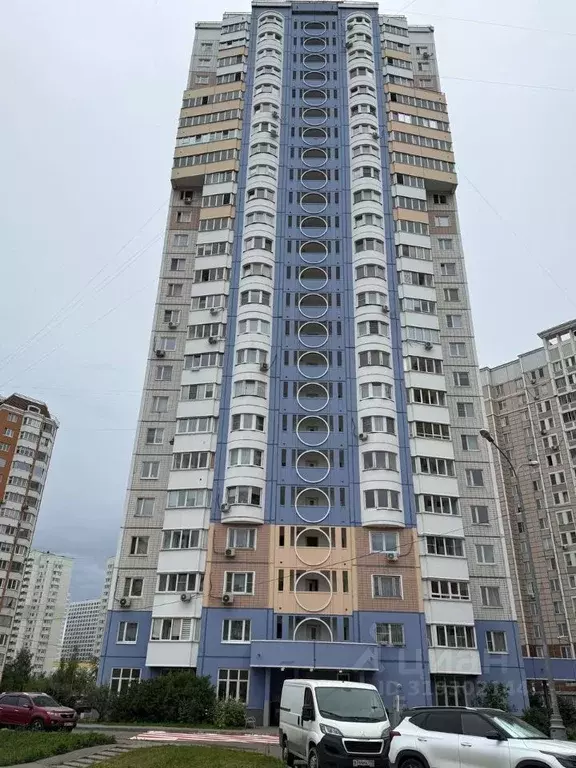 3-к кв. Москва просп. Защитников Москвы, 7к1 (89.1 м) - Фото 1