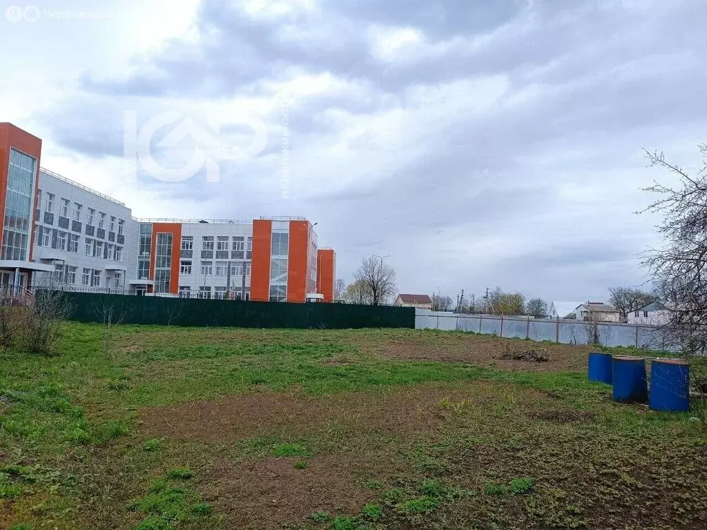 Дом в село Семилуки, улица Ленина, 6 (85.8 м) - Фото 1