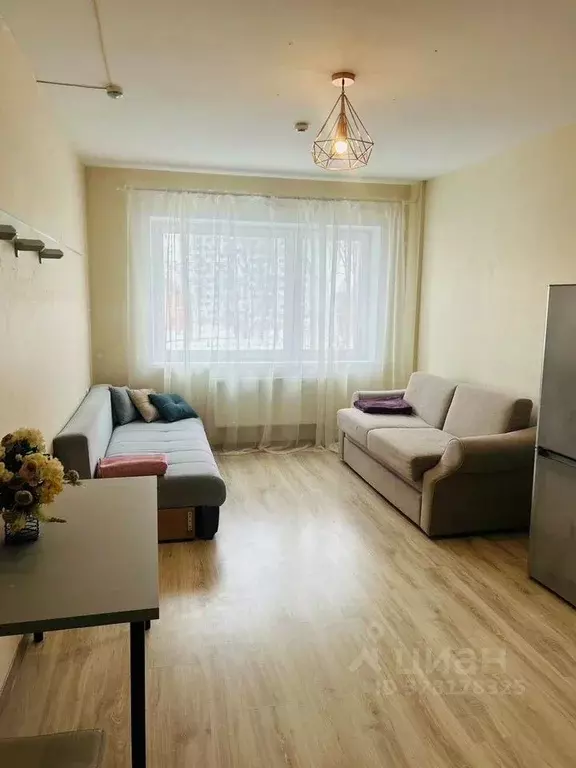 1-к кв. Пермский край, Пермь ул. Революции, 48А (50.0 м) - Фото 1