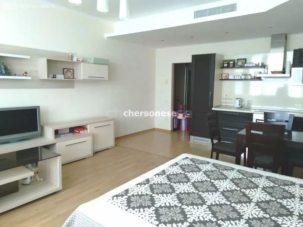 Квартира-студия: Севастополь, Парковая улица, 11 (42 м) - Фото 1