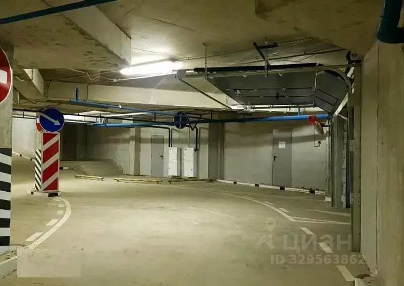 Гараж в Московская область, Химки ул. Германа Титова, 14с3 (17 м) - Фото 2