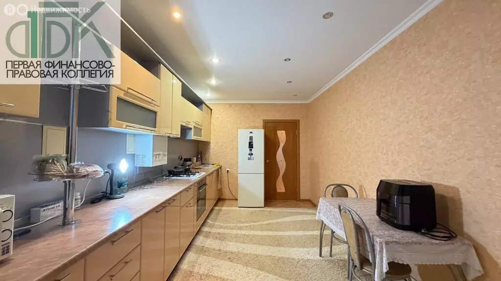 2-комнатная квартира: Арзамас, улица Пландина, 27 (70 м) - Фото 2