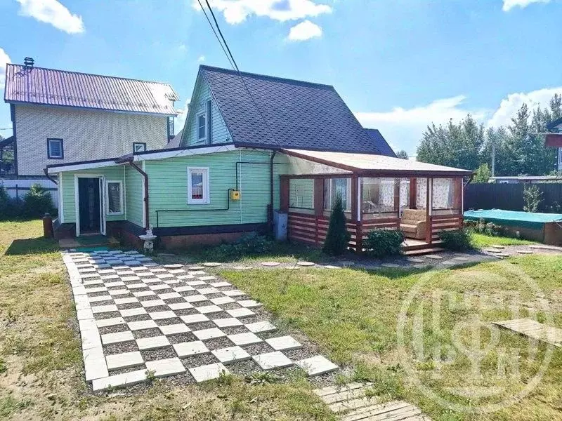 Дом в Ленинградская область, Кировское городское поселение, пос. ... - Фото 0