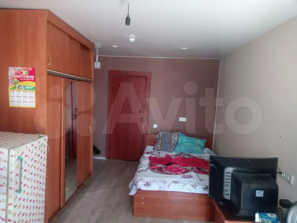 Комната 17,5 м в 4-к., 3/5 эт. - Фото 1