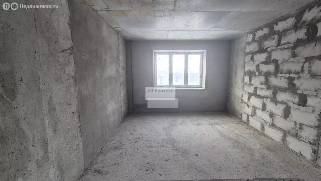 1-комнатная квартира: посёлок городского типа Свердловский, улица ... - Фото 2