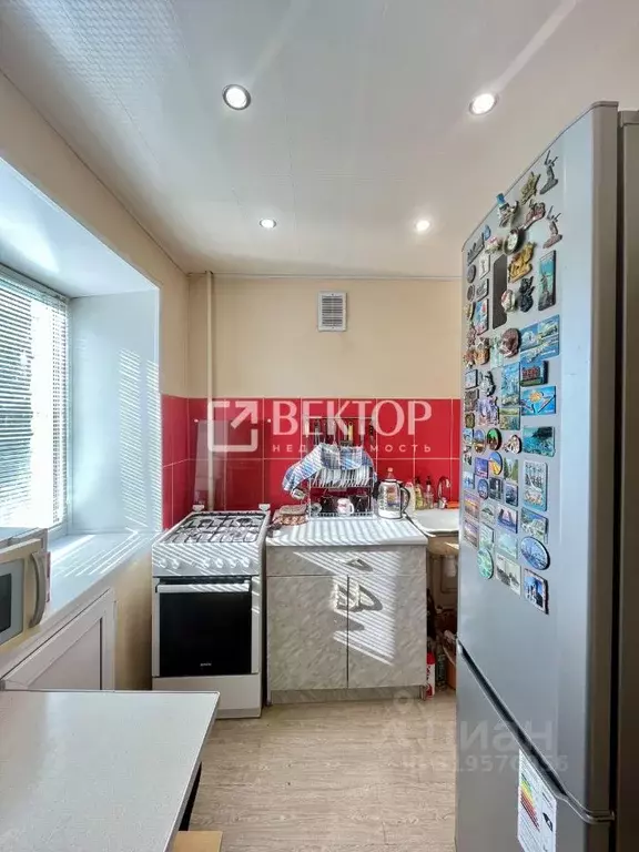 3-к кв. Костромская область, Кострома Калиновская ул., 41А (61.1 м) - Фото 0