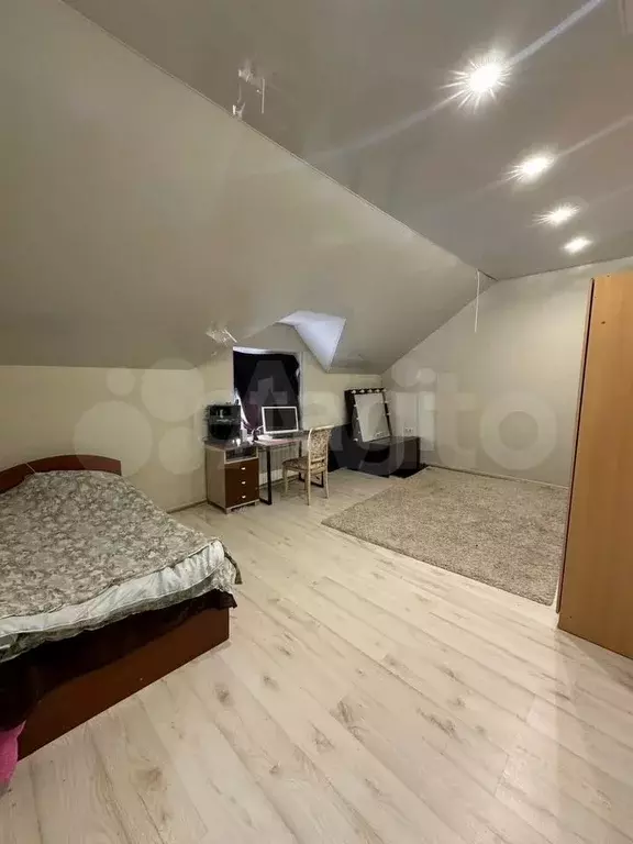 Дом 183,6 м на участке 6,2 сот. - Фото 0
