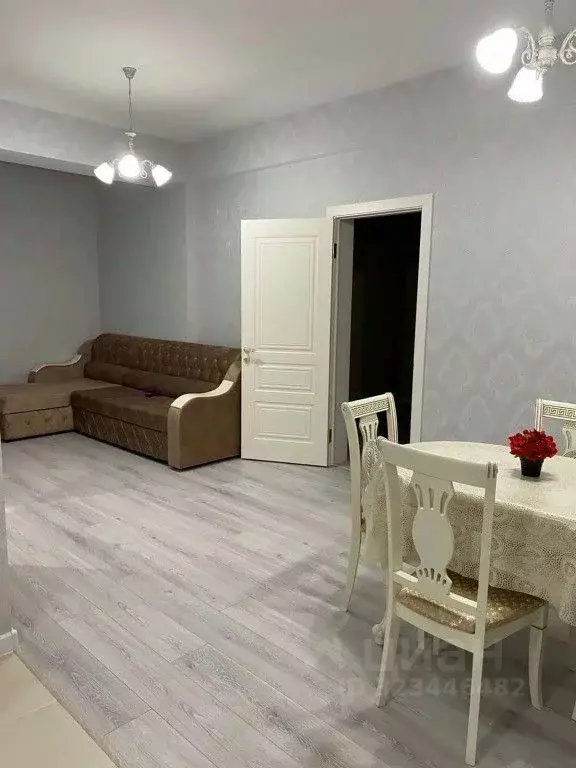 1-к кв. Дагестан, Каспийск просп. М. Омарова, 1 (80.0 м) - Фото 2