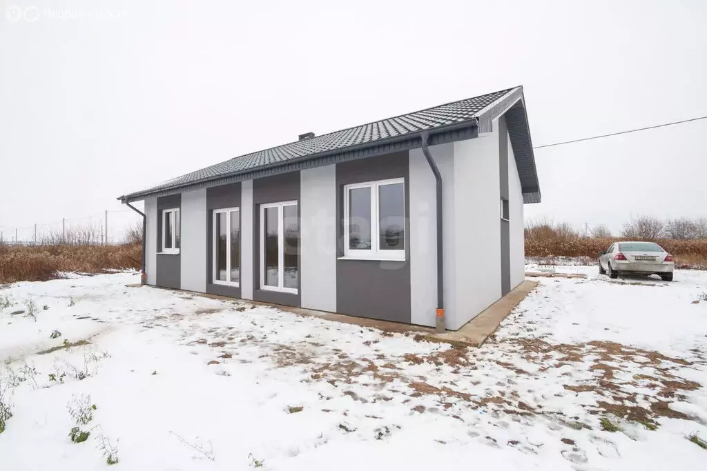 Дом в Калининградская область, Гурьевский муниципальный округ, посёлок ... - Фото 1