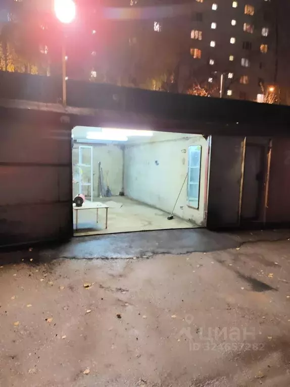 Гараж в Москва Кастанаевская ул., 60К2 (17 м) - Фото 1