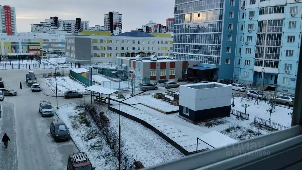 3-к кв. Саха (Якутия), Якутск 202-й мкр, 17 (104.7 м) - Фото 1