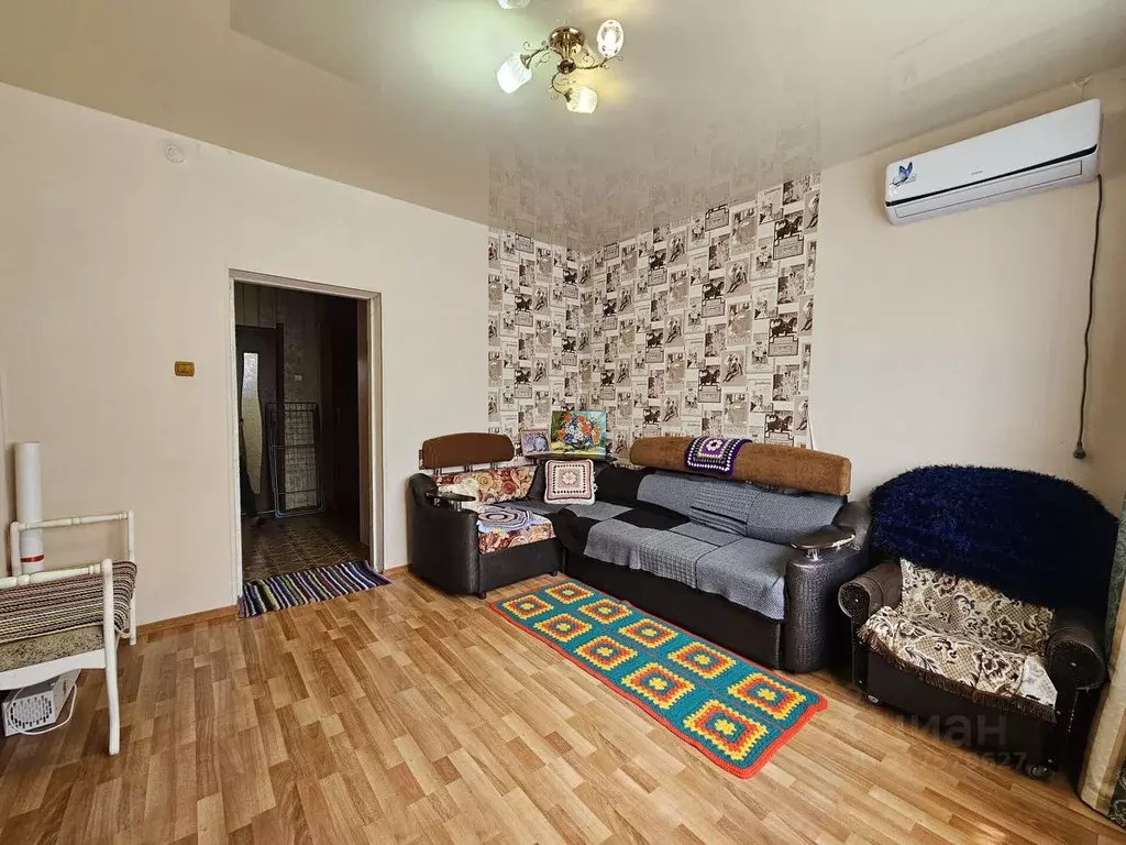 Дом в Краснодарский край, Абинск Земляничная ул., 40 (61 м) - Фото 1