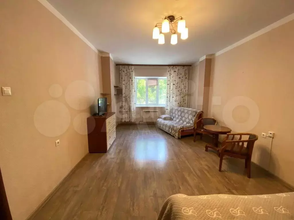1-к. квартира, 42,6 м, 1/15 эт. - Фото 1