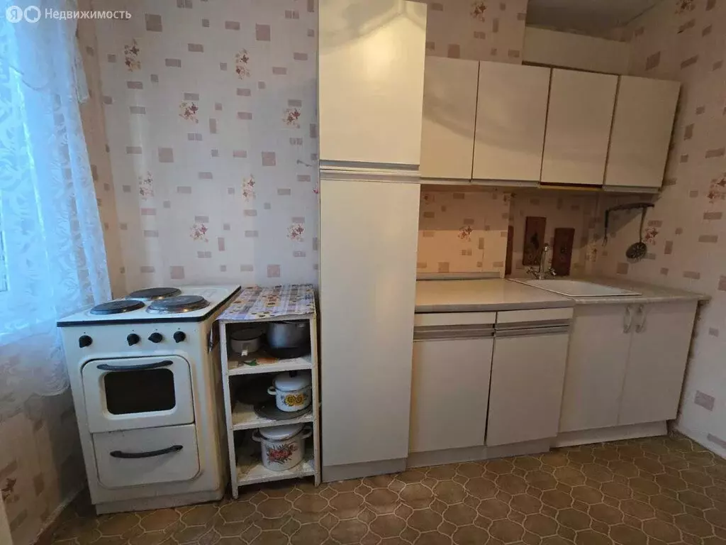 3-комнатная квартира: Челябинск, Солнечная улица, 4 (59 м) - Фото 1