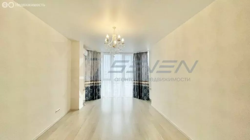 1-комнатная квартира: Севастополь, проспект Октябрьской Революции, 52Б ... - Фото 1