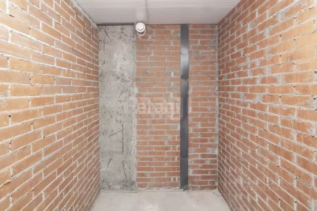 Склад в Тюменская область, Тюмень ул. Николая Машарова, 10 (2 м) - Фото 1