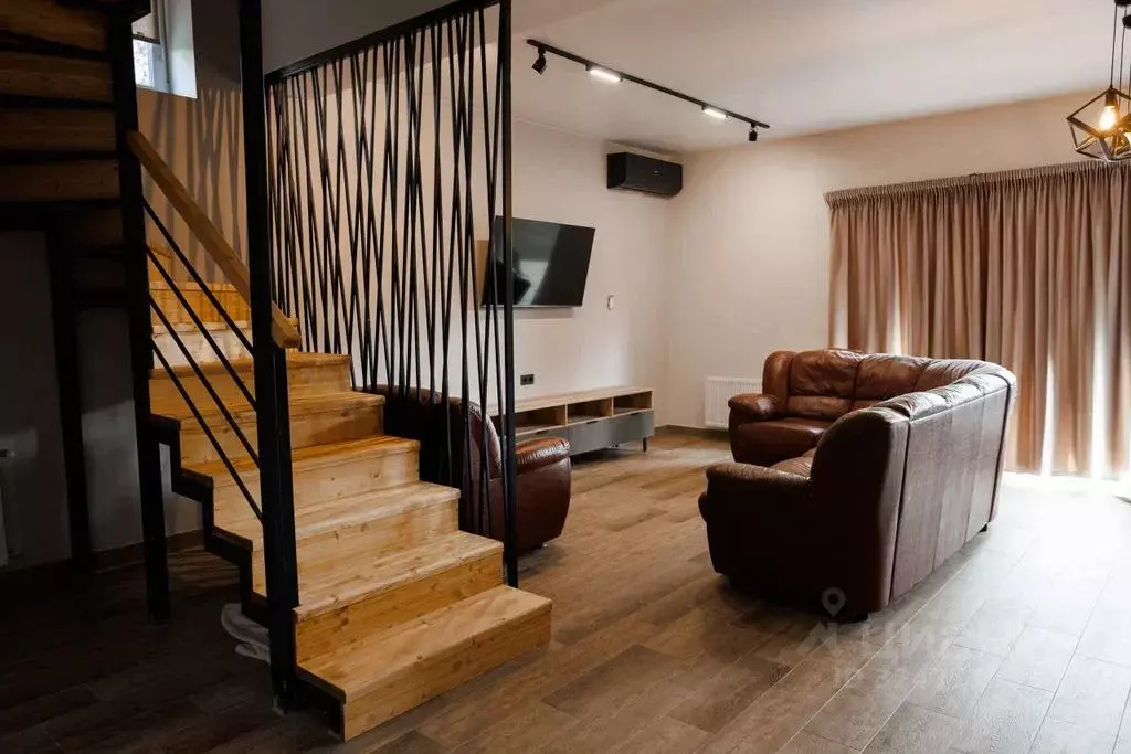 Дом в Ярославская область, Ярославский муниципальный округ, с. ... - Фото 2