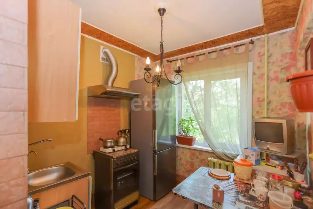 2-к кв. Иркутская область, Ангарск 8-й мкр, 18 (45.0 м) - Фото 0
