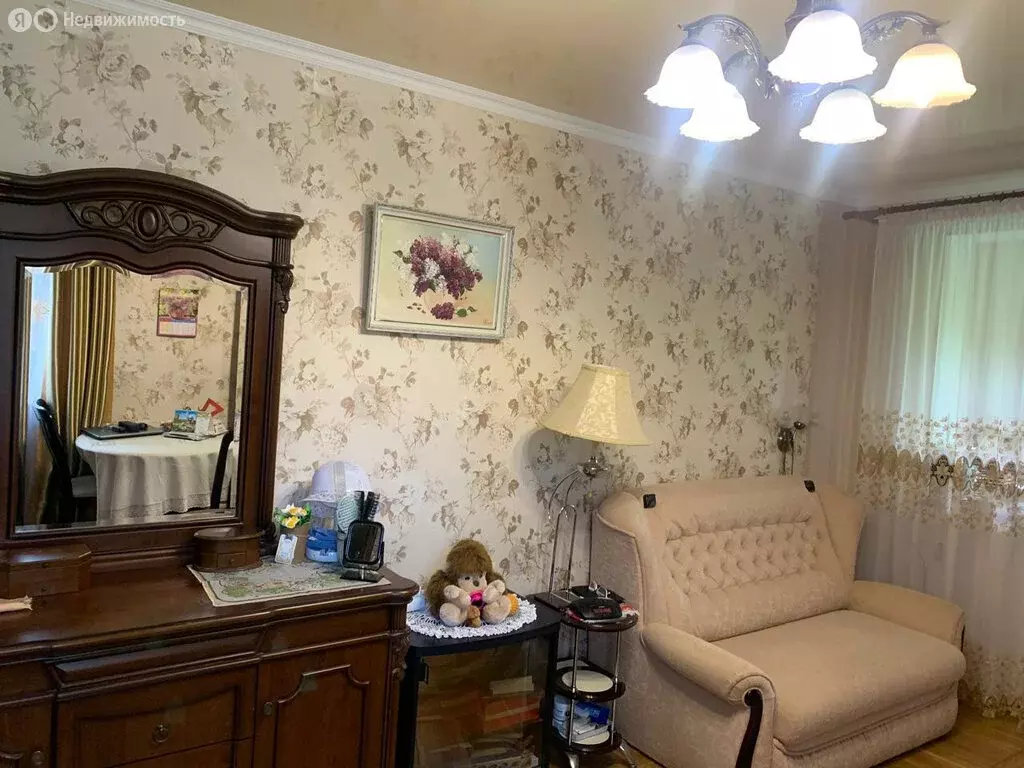 2-комнатная квартира: Ялта, улица Кривошты, 25 (52.6 м) - Фото 1