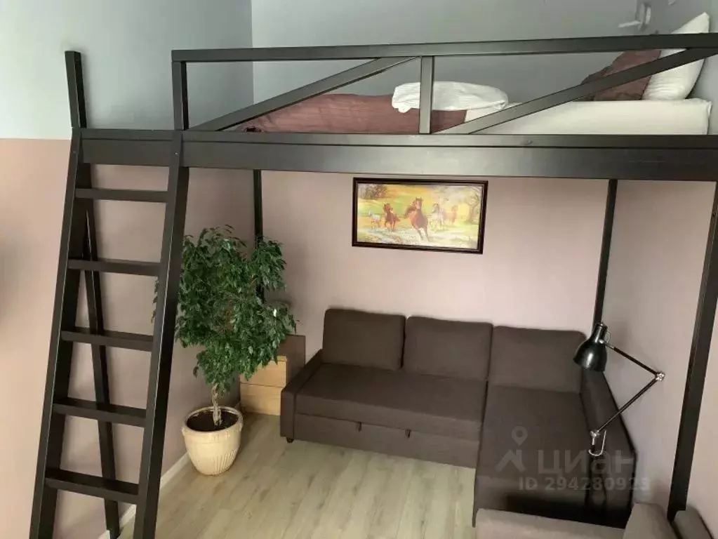 Комната Москва ул. Петровка, 20/1 - Фото 1