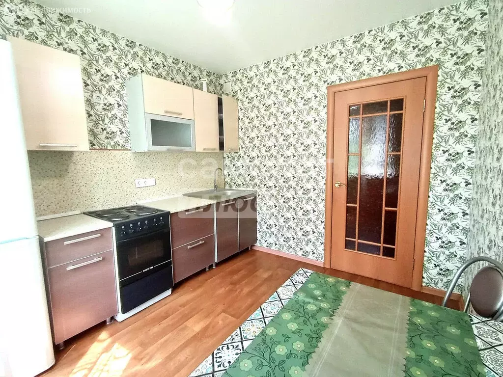 2-комнатная квартира: Челябинск, улица Коммуны, 80 (51.7 м) - Фото 1