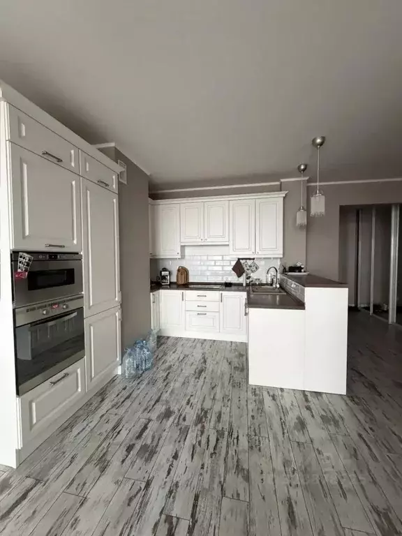 2-к кв. Пермский край, Пермь Красновишерская ул., 39 (85.0 м) - Фото 2