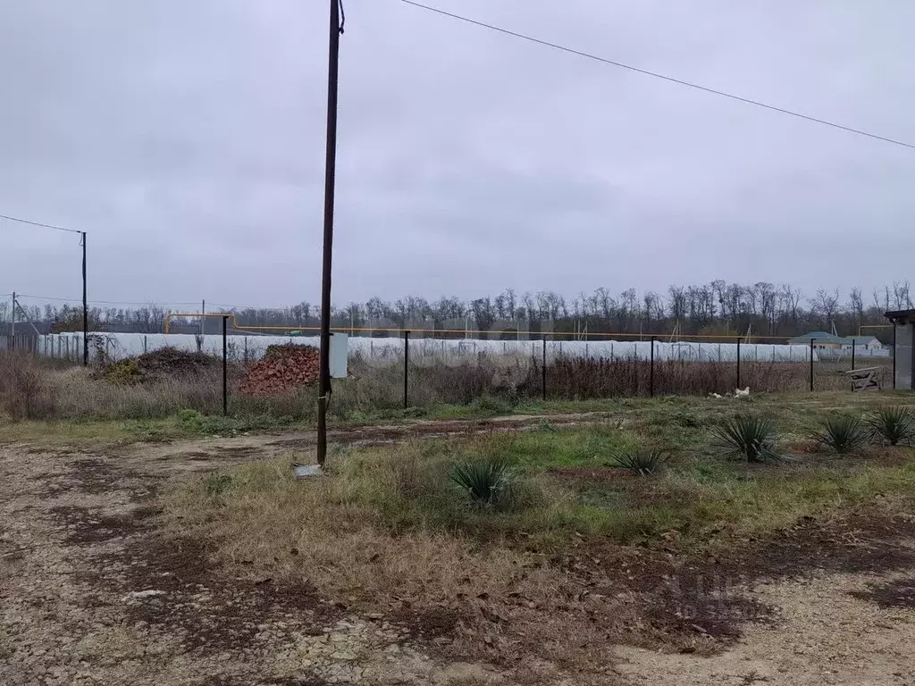 Участок в Краснодарский край, Крымский район, Адагум хут. ул. Есенина, ... - Фото 1