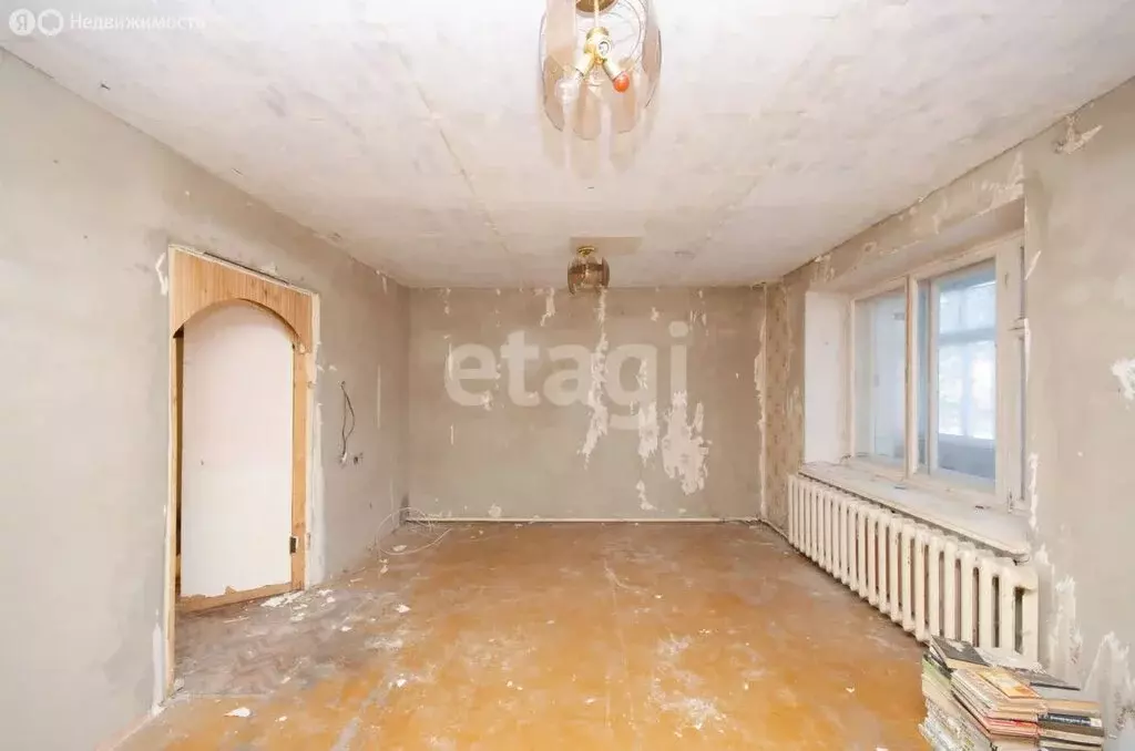 2-комнатная квартира: Ялуторовск, улица Градостроителей, 13 (58 м) - Фото 1