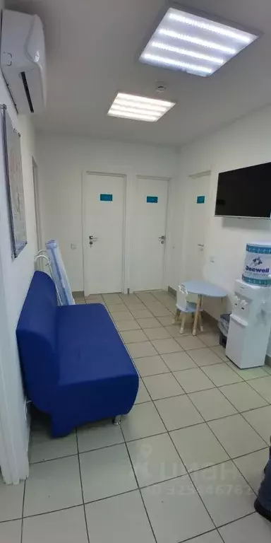 Помещение свободного назначения в Саратовская область, Саратов просп. ... - Фото 1