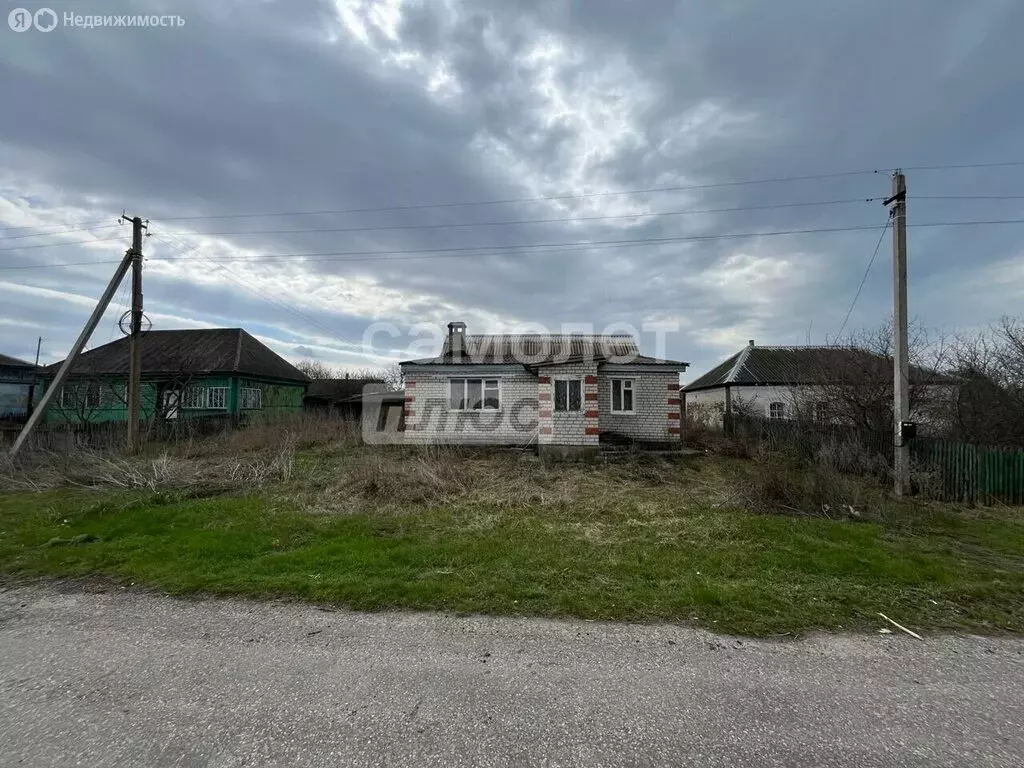 Дом в село Поддубровка, Никольская улица, 52 (84.3 м) - Фото 1