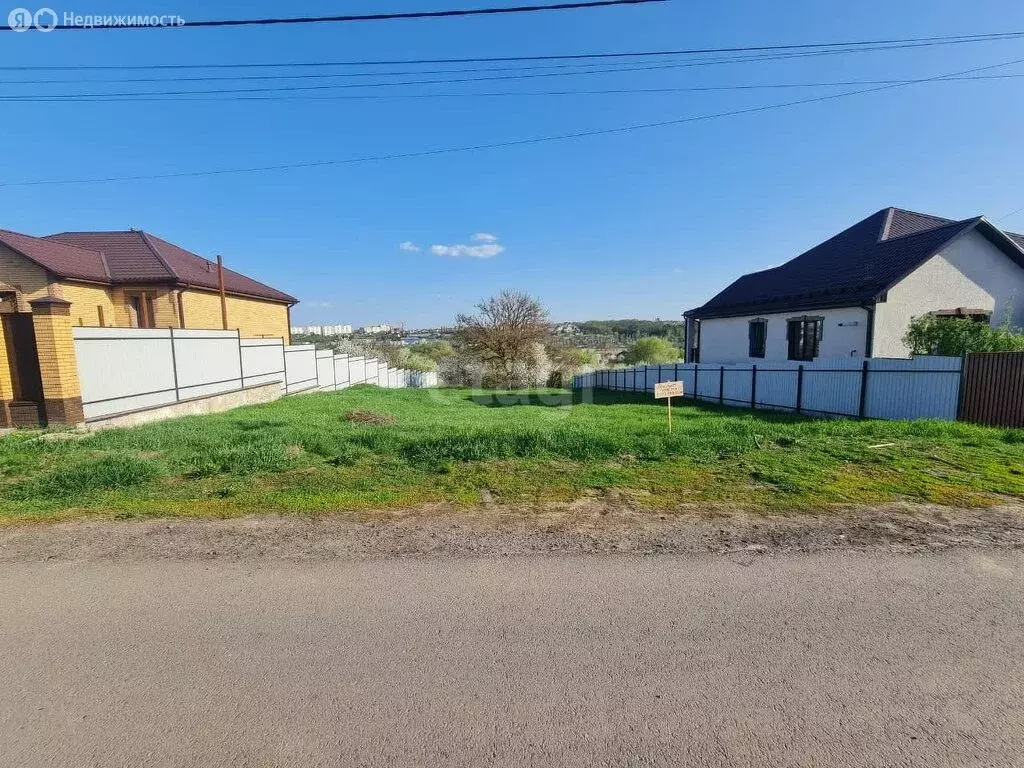 Участок в Белгород, 3-й Южный переулок (9.4 м) - Фото 0