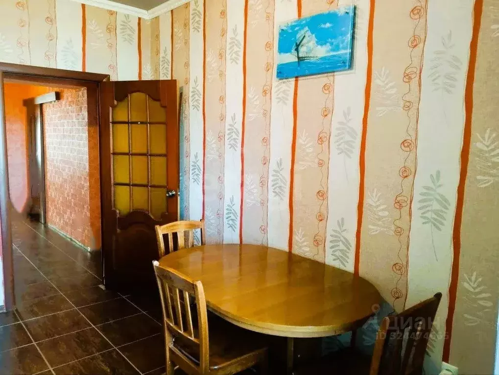 3-к кв. Крым, Феодосия ул. Дружбы, 42Е (76.1 м) - Фото 2