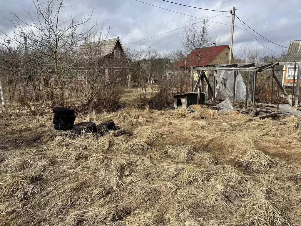 Дом в Ленинградская область, Кировское городское поселение, Беляевский ... - Фото 0