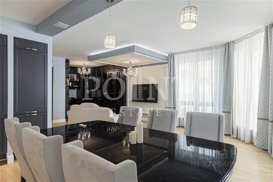 3-к кв. Москва Страстной бул., 10к1 (135.0 м) - Фото 1