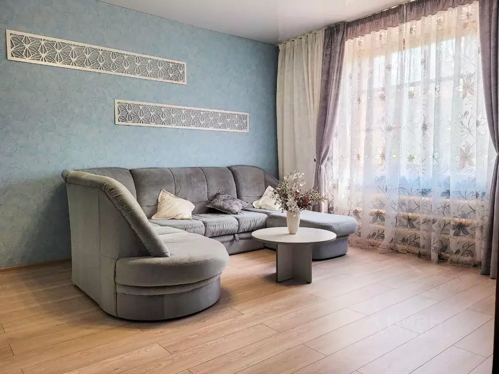 2-к кв. Московская область, Балашиха Никольская ул., 32 (77.0 м) - Фото 0