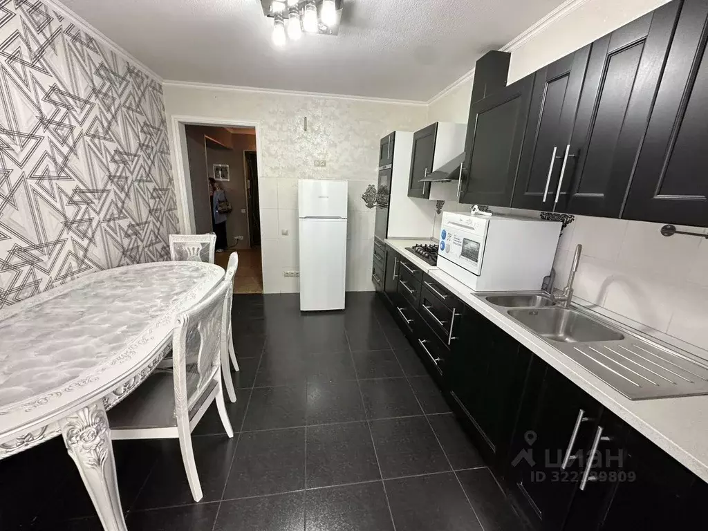 2-к кв. Северная Осетия, Владикавказ Московская ул., 53 (70.0 м) - Фото 1