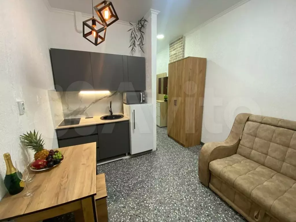 Апартаменты-студия, 18 м, 1/9 эт. - Фото 0