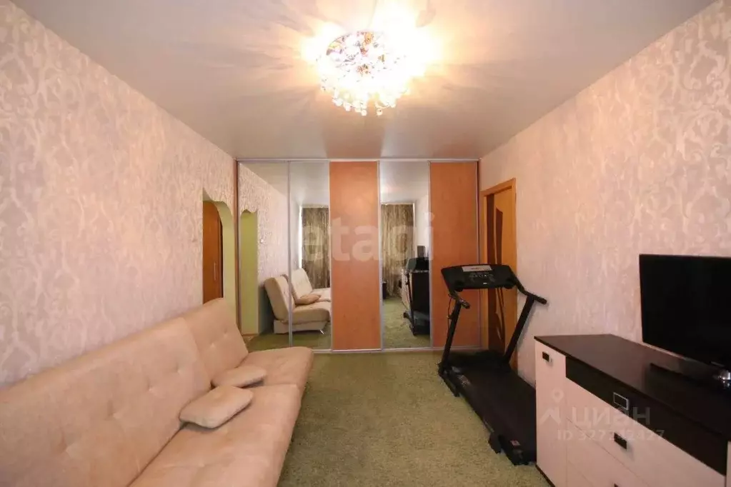 3-к кв. Ямало-Ненецкий АО, Новый Уренгой Ленинградский просп., 19 ... - Фото 2