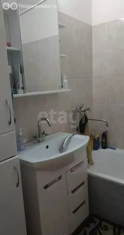 2-комнатная квартира: Челябинск, улица Сергея Герасимова, 25 (55.3 м) - Фото 1