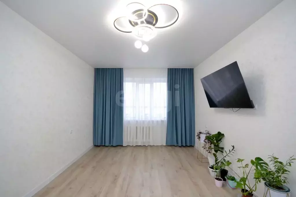 3-к кв. Саха (Якутия), Якутск ул. Семена Данилова, 32 (85.1 м) - Фото 1