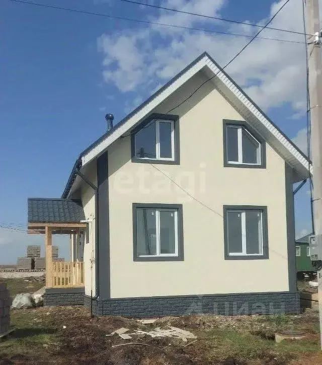 Дом в Башкортостан, Иглинский район, Акбердинский сельсовет, д. ... - Фото 1