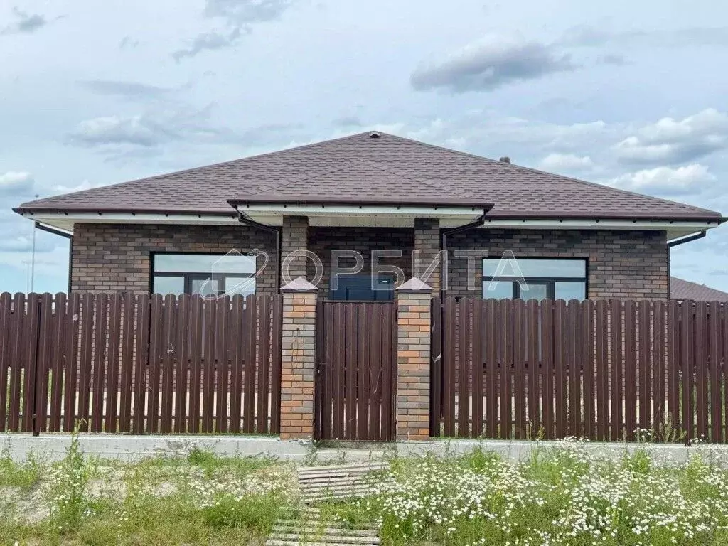 Дом в Тюменская область, Тюменский район, Новокаменский кп ул. ... - Фото 1