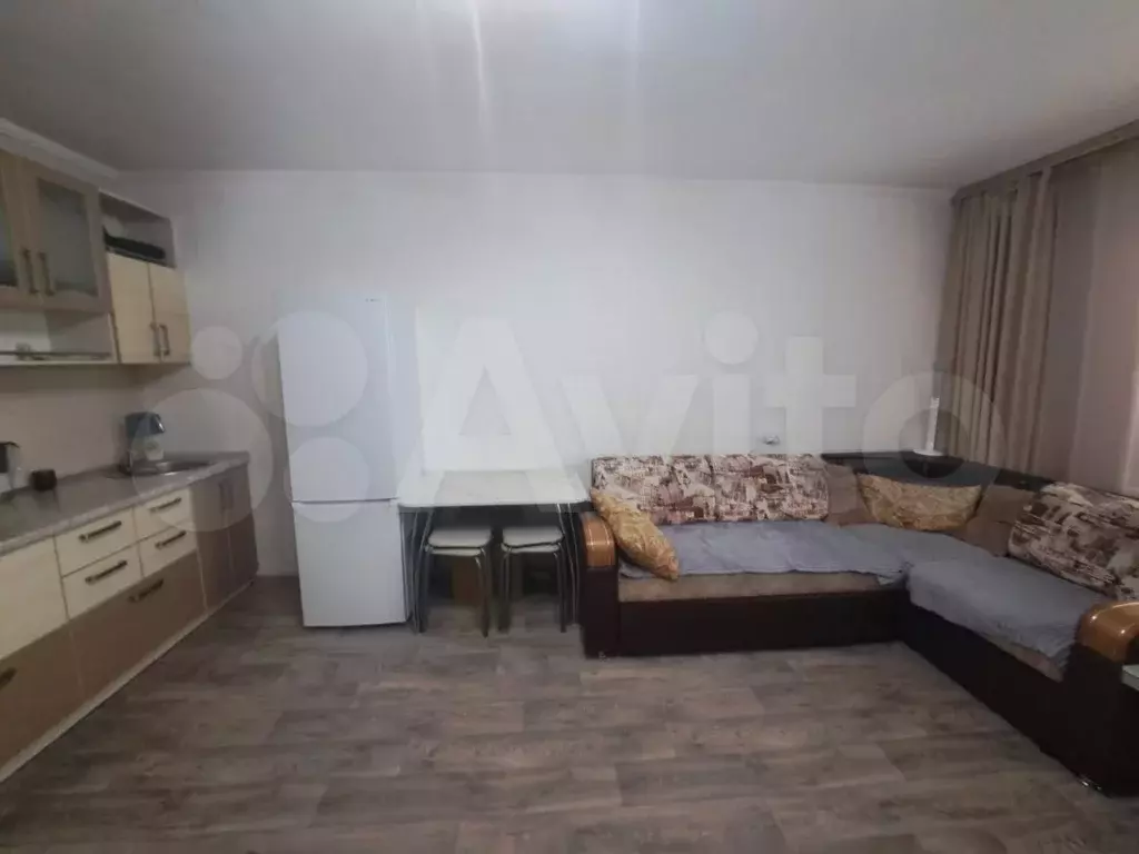 Квартира-студия, 30 м, 3/3 эт. - Фото 1