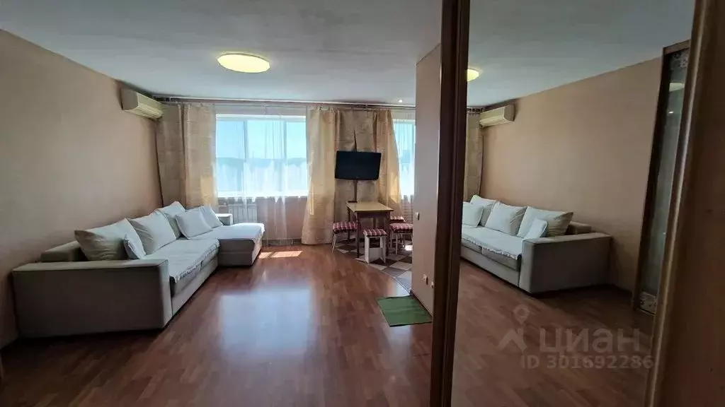 2-к кв. Приморский край, Владивосток ул. Черняховского, 13 (50.0 м) - Фото 1