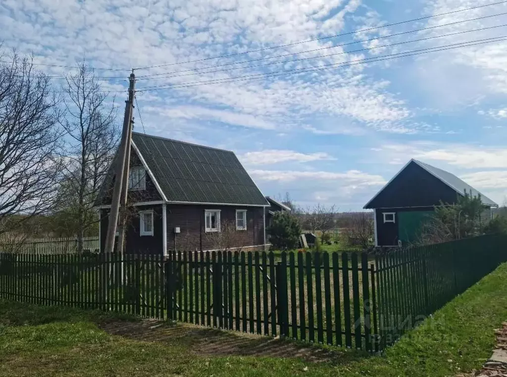 Дом в Ярославская область, Угличский муниципальный округ, д. Сельцы  ... - Фото 1