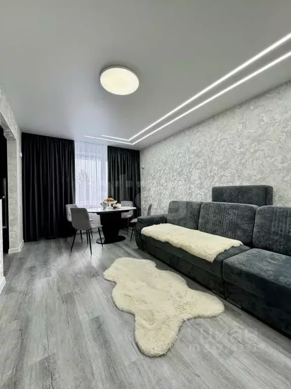 3-к кв. Ямало-Ненецкий АО, Ноябрьск ул. Ленина, 68 (65.7 м) - Фото 1